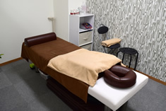 鍼灸・小顔矯正スペース